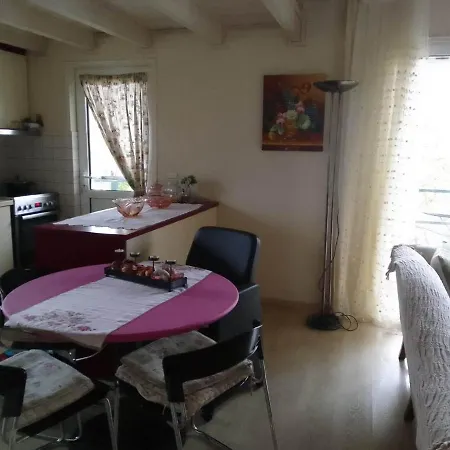 Ferienhaus Eloise Agriovotano